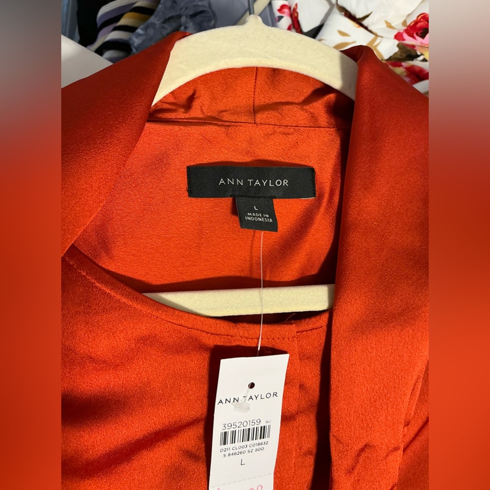 Ann Taylor Vibrant Orange Satin Blouse with Neck Tie - Picture 7 of 15
